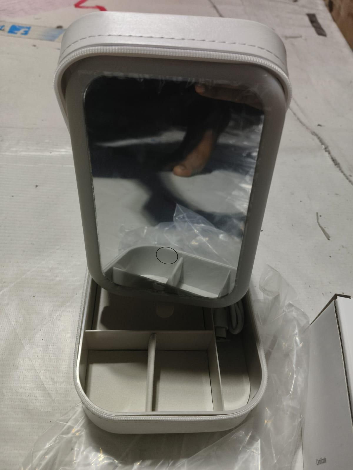 High Tech Jewellery Box with LED Mirror